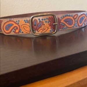 Embroidered floral leather belt